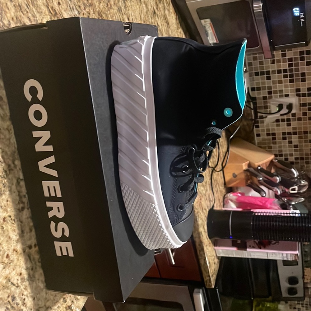 Converse CTAS Surface Fusion Hybrid Shine Lift 2X Platform Sneakers 571675C NWT